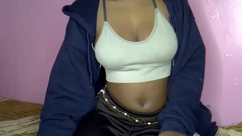 C--trish online show from January 18, 2026, 2:15 am