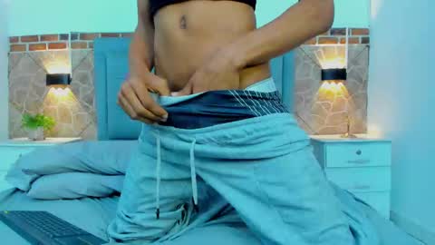 c_worstian_ online show from December 6, 2024, 2:28 pm