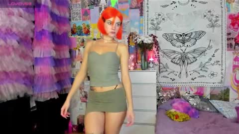 Emily  online show from October 29, 2025, 6:53 pm