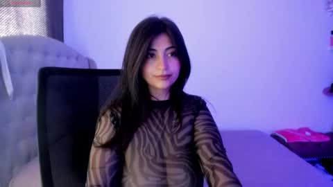 Snapshot of caami02 chatting on February 15, 2026, 7:32 pm caami02 online show from February 15, 2026, 7:32 pm