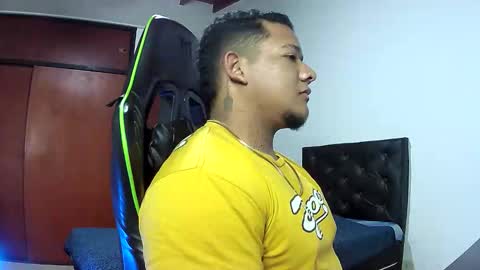 Snapshot of caballerozodi chatting on October 31, 2025, 10:44 pm caballerozodi online show from October 31, 2025, 10:44 pm