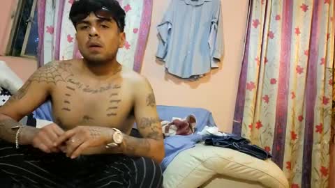 cachondo934933 online show from October 5, 2025, 12:31 am