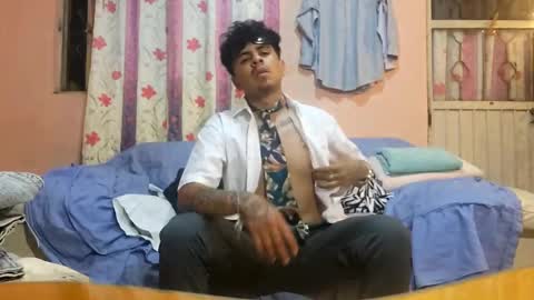 cachondo934933 online show from October 6, 2025, 2:09 am