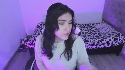 caelisse_cb online show from November 23, 2025, 1:22 pm