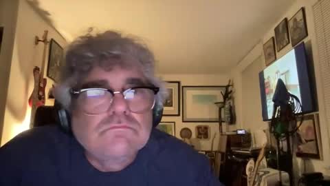 Snapshot of cafeespresso chatting on February 14, 2026, 8:00 am cafeespresso online show from February 14, 2026, 8:00 am