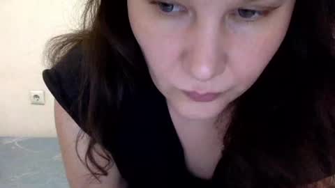 Snapshot of caffeinated_lamb chatting on November 22, 2025, 7:13 pm Lamb online show from November 22, 2025, 7:13 pm
