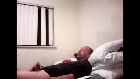 caga_palos online show from March 9, 2026, 6:28 am