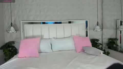 Snapshot of cailynbrowm chatting on January 9, 2025, 4:19 am CailynBrown online show from January 9, 2025, 4:19 am