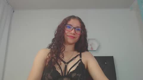 cailynmusa online show from December 19, 2024, 5:51 am