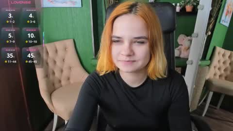 Gina online show from November 5, 2025, 8:25 am