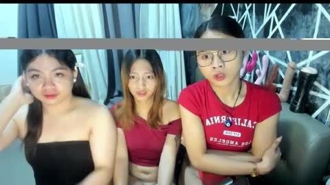 Snapshot of caitlyn_nuty chatting on June 22, 2026, 8:17 pm C A I T L Y N online show from June 22, 2026, 8:17 pm