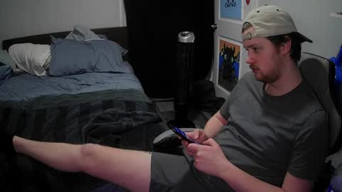 Snapshot of cajerk chatting on April 8, 2026, 5:51 am Cajerk online show from April 8, 2026, 5:51 am