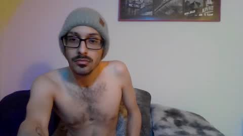 Snapshot of cal_xxx chatting on October 1, 2025, 1:44 am Cal XXX online show from October 1, 2025, 1:44 am