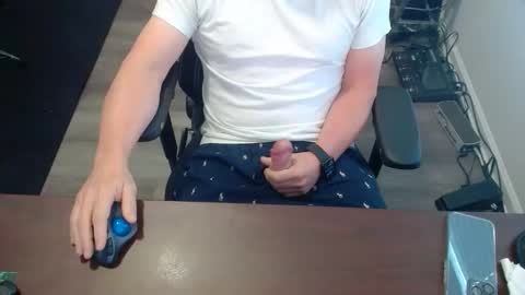 calibratorjosh online show from April 5, 2026, 4:37 pm