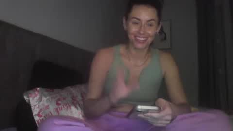 The Cali Cambri online show from January 4, 2025, 5:16 am