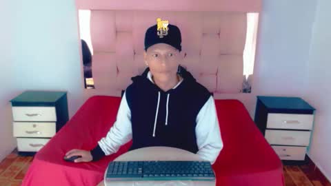 Snapshot of caliche_1 chatting on February 1, 2026, 1:20 pm Caliche online show from February 1, 2026, 1:20 pm