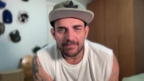 Snapshot of californiabrazilian chatting on March 14, 2026, 8:47 pm CaliforniaBrazilian online show from March 14, 2026, 8:47 pm