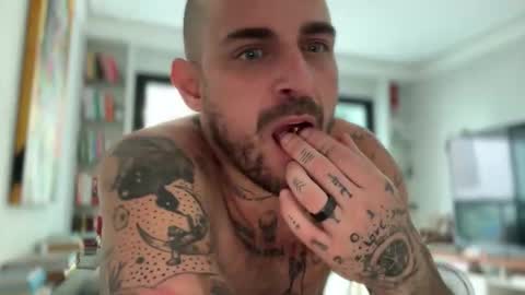 Snapshot of californiabrazilian chatting on April 4, 2026, 9:51 am CaliforniaBrazilian online show from April 4, 2026, 9:51 am