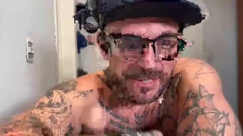 Snapshot of californiabrazilian chatting on April 6, 2026, 4:52 pm CaliforniaBrazilian online show from April 6, 2026, 4:52 pm