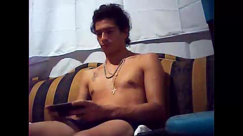 Snapshot of californiacam2 chatting on December 9, 2024, 4:58 pm californiacam2 online show from December 9, 2024, 4:58 pm