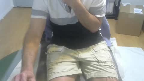 Snapshot of califun4u chatting on January 9, 2025, 2:01 am califun4u online show from January 9, 2025, 2:01 am