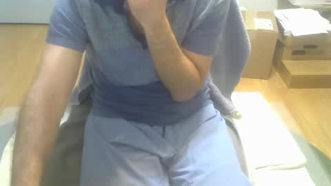 Snapshot of califun4u chatting on January 16, 2025, 1:58 am califun4u online show from January 16, 2025, 1:58 am