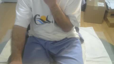 Snapshot of califun4u chatting on January 20, 2025, 1:07 am califun4u online show from January 20, 2025, 1:07 am