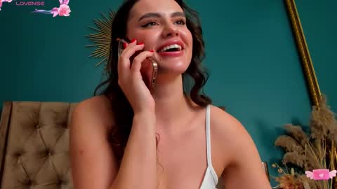 Cali online show from October 30, 2025, 9:00 am