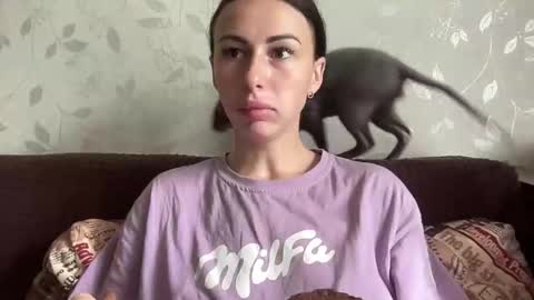 Anna online show from October 3, 2025, 11:07 am