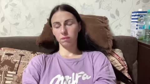 Anna online show from November 24, 2025, 9:25 pm