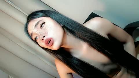 call_me_nina online show from June 13, 2026, 11:02 pm