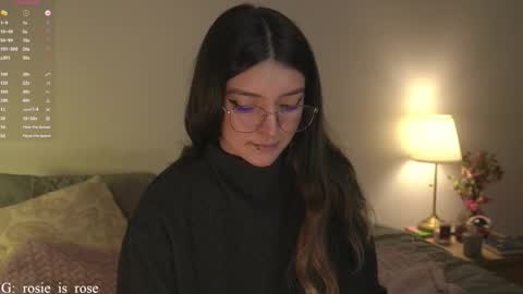   online show from October 1, 2025, 4:40 am