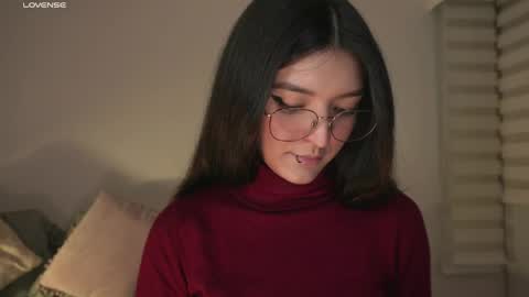 Snapshot of call_me_rosie chatting on April 24, 2026, 12:24 am online show from April 24, 2026, 12:24 am