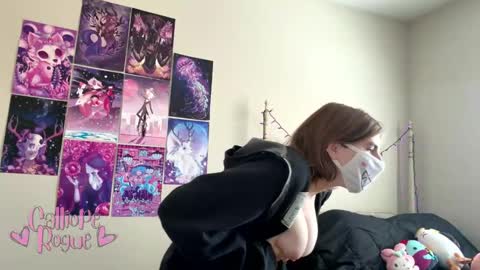 Snapshot of callioperogue chatting on October 7, 2025, 8:17 pm Calliope Rogue online show from October 7, 2025, 8:17 pm