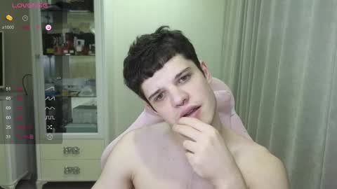 Chris online show from September 9, 2025, 5:12 pm