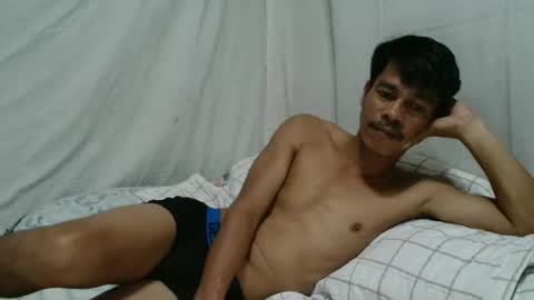 Snapshot of callme_pogs chatting on June 14, 2026, 5:53 am callme_pogs online show from June 14, 2026, 5:53 am