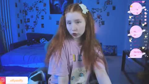 Snapshot of callmeeffy chatting on October 19, 2025, 4:40 pm Effyblonde   follow my telegram channel for more content3 online show from October 19, 2025, 4:40 pm