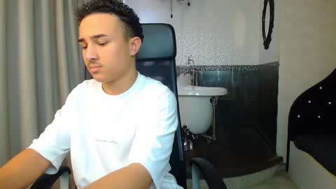 CallumPike online show from November 5, 2025, 12:05 pm