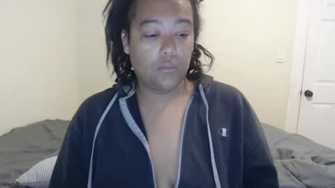 Snapshot of cals9x chatting on September 30, 2025, 1:05 pm camzxoxox online show from September 30, 2025, 1:05 pm