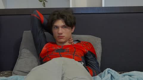 Snapshot of calvin_cay chatting on January 30, 2025, 2:49 am Calvin online show from January 30, 2025, 2:49 am