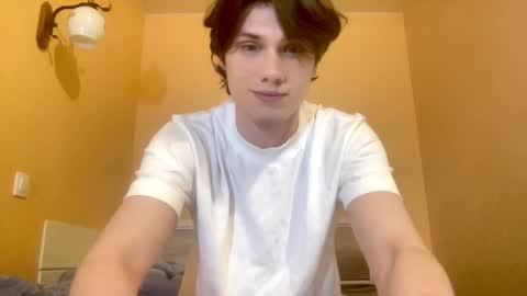 Snapshot of calvin_cay chatting on October 19, 2025, 6:52 pm Calvin online show from October 19, 2025, 6:52 pm