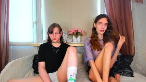 Snapshot of calvin_kevin_grem chatting on May 11, 2026, 1:50 pm Calvin Kevin Grem online show from May 11, 2026, 1:50 pm