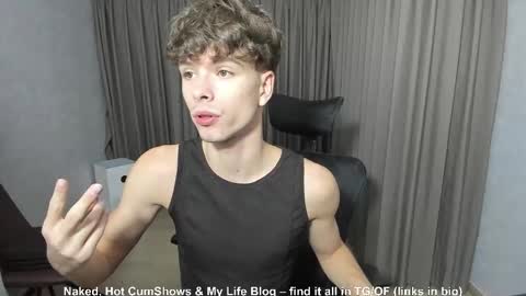 Hey I am Calvin  online show from October 7, 2025, 2:14 pm