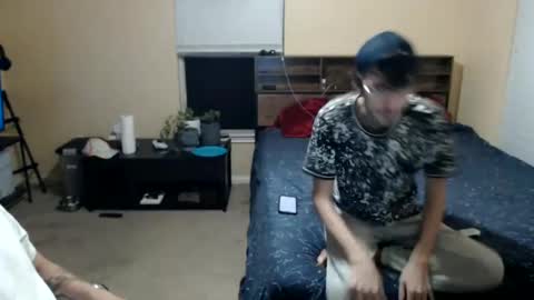 Snapshot of calvin_tanner chatting on October 3, 2025, 1:46 am calvin_tanner online show from October 3, 2025, 1:46 am