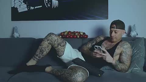 Calvin  online show from December 23, 2025, 12:52 am