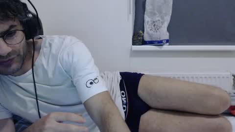 Snapshot of calvinjohnlad chatting on December 25, 2024, 5:47 pm Calvinjohnlad online show from December 25, 2024, 5:47 pm