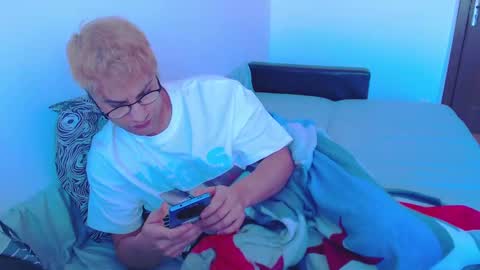 Snapshot of calvinjohnlad chatting on January 17, 2025, 8:02 am Calvinjohnlad online show from January 17, 2025, 8:02 am