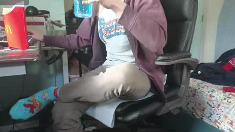 Calypso online show from December 21, 2025, 8:49 pm