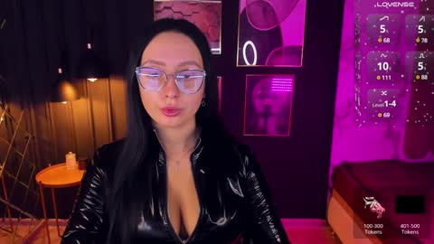 Christy online show from December 3, 2024, 8:06 pm