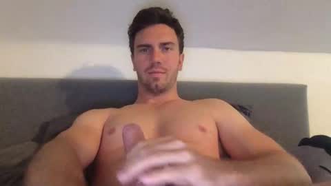 Snapshot of cam2camboy0402 chatting on September 20, 2025, 2:18 pm cam2camboy0402 online show from September 20, 2025, 2:18 pm